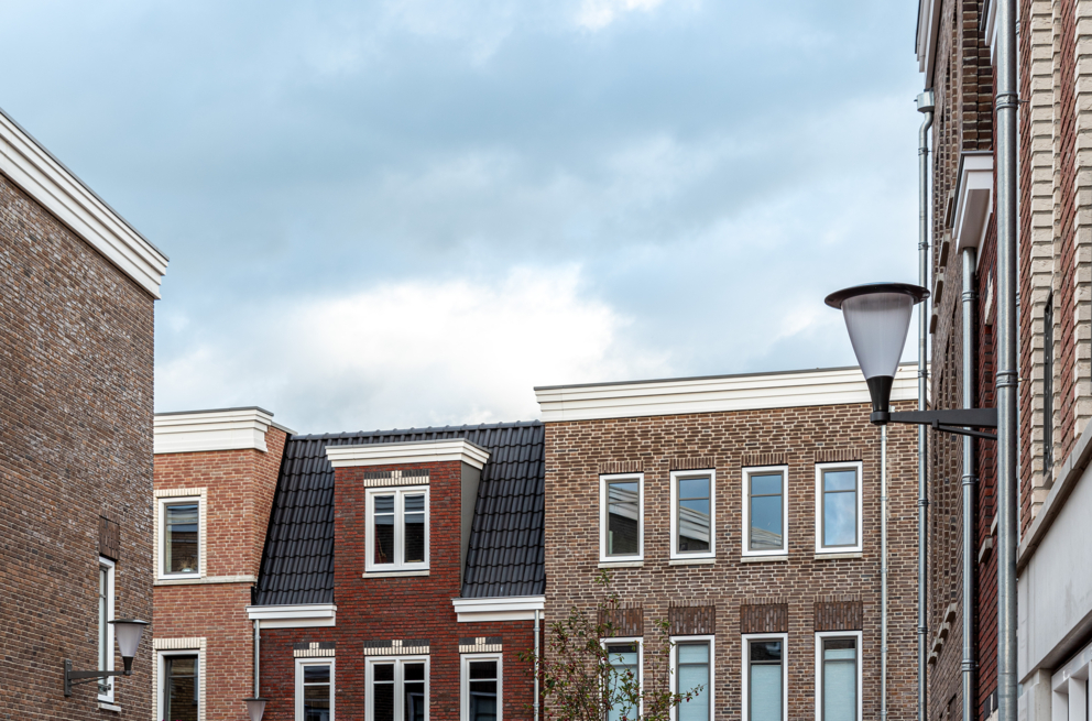 Lightronics PRUNUS A2 armaturen in een woonstraat in Alphen aan den Rijn